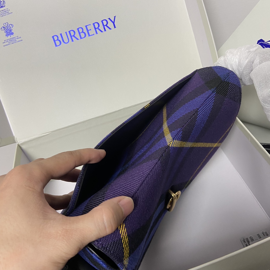 Burberry Hobo Bags